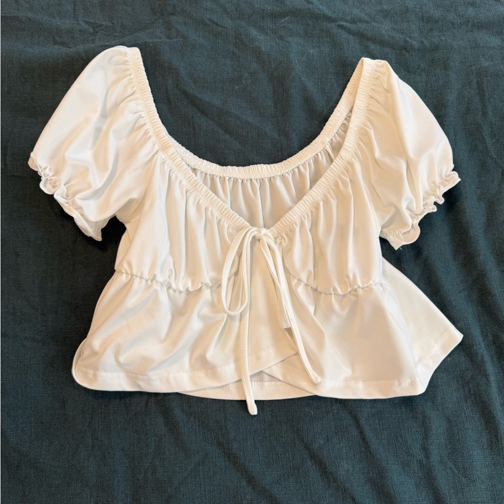 SHEIN White Puff Sleeve Blouse